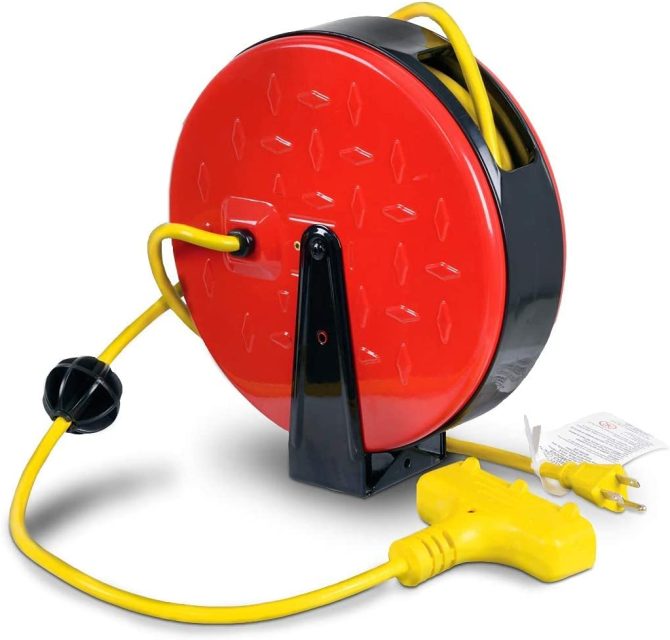 ReelWorks Mini Cord Reel Retractable 16AWG x 30�� 3C/SJTW & Extension Cord Reel 12AWG x 65�� 3C/SJT - Image 2