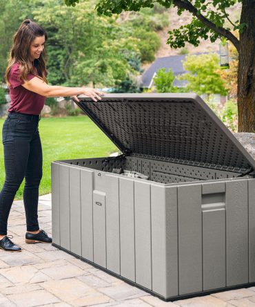 Lifetime 568 Litre Modern Outdoor Storage Deck Box Model 60384U